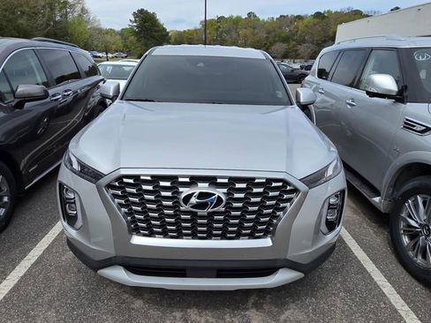 Used 2021 Hyundai Palisade SE image 2