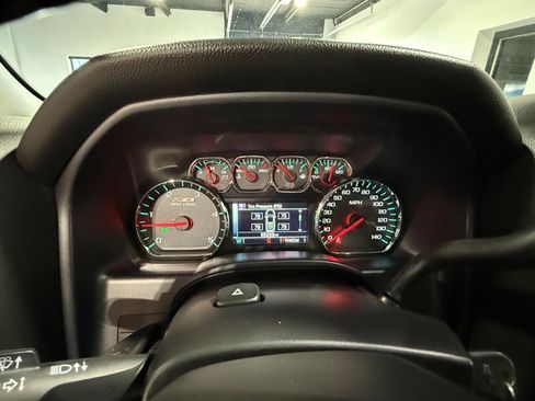 Used 2016 Chevrolet Silverado 2500 LT w/ LT Convenience Package image 27