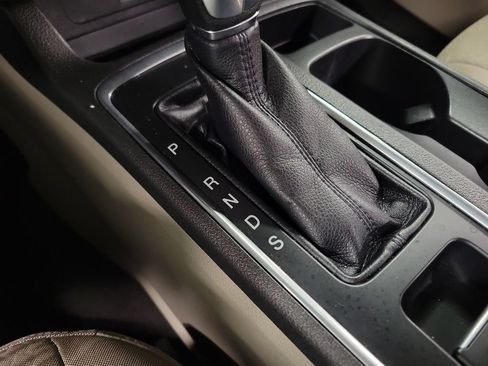 Used 2018 Ford Escape SE AWD/4WD image 18