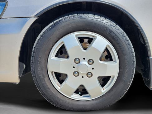 Used 1999 Honda Accord LX image 30
