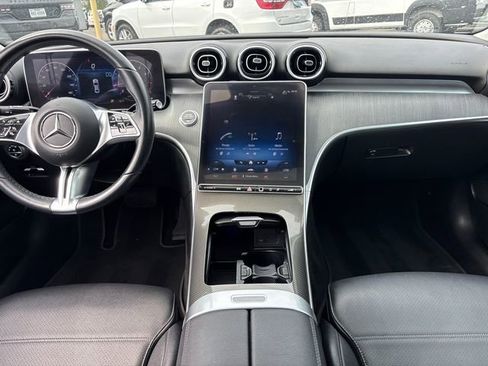 Used 2022 Mercedes-Benz C 300 Sedan image 10