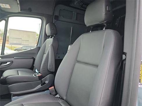 New 2026 Mercedes-Benz Sprinter 2500 image 16
