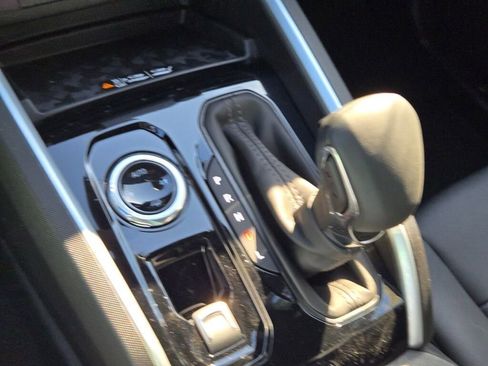 New 2026 Chevrolet Colorado LT w/ LT Convenience Package image 24