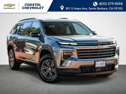 New 2027 Chevrolet Traverse LT w/ Driver Confidence Package FWD image 1