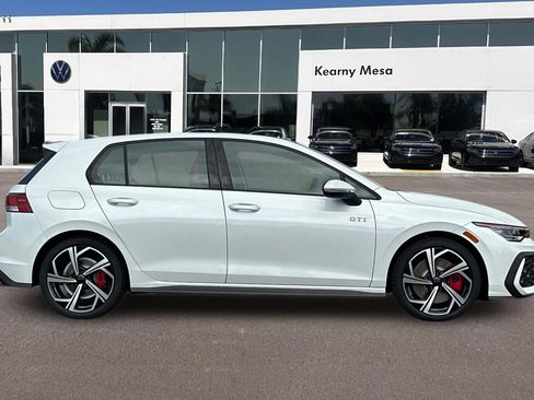 New 2026 Volkswagen GTI SE FWD image 3