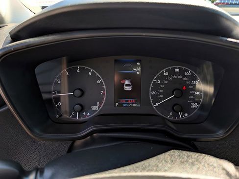 Used 2025 Toyota Corolla LE FWD image 21