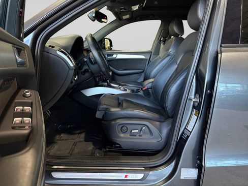 Used 2017 Audi SQ5 Premium Plus AWD/4WD image 10