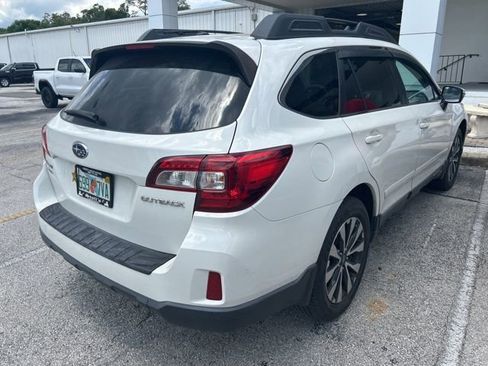 Used 2015 Subaru Outback 2.5i Limited AWD/4WD image 4