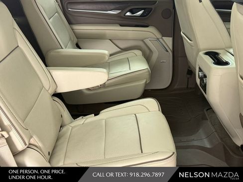 Used 2021 GMC Yukon Denali w/ Denali Premium Package AWD/4WD image 44