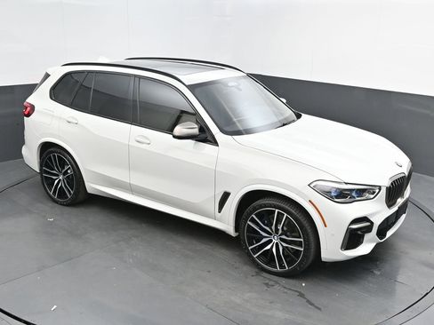 Certified 2023 BMW X5 M50i w/ Executive Package image 42