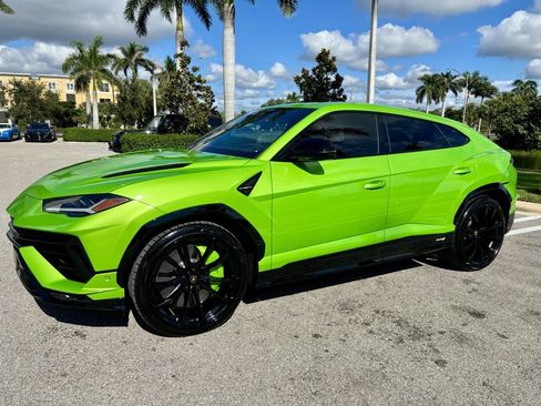 Used 2024 Lamborghini Urus S image 11