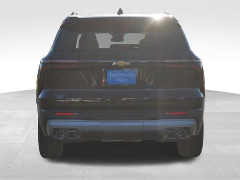 New 2026 Chevrolet Traverse LT w/ LPO, Floor Liner Package image 4
