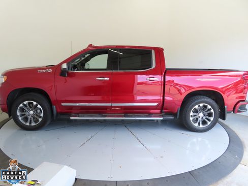 Used 2023 Chevrolet Silverado 1500 High Country w/ Z71 Off-Road Package AWD/4WD image 7