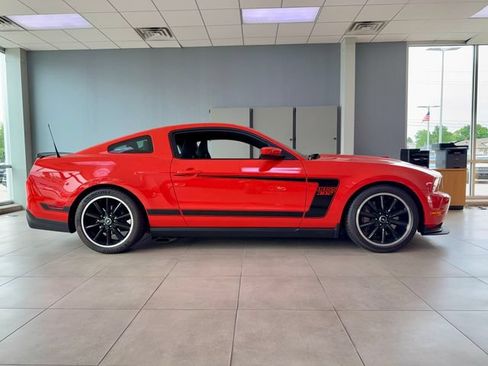 Used 2012 Ford Mustang Boss 302 RWD image 7