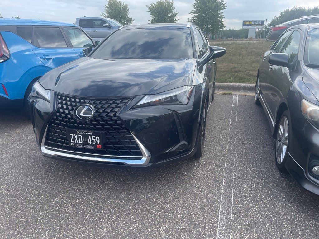 Used 2024 Lexus UX 250h AWD w/ Premium Package image 5