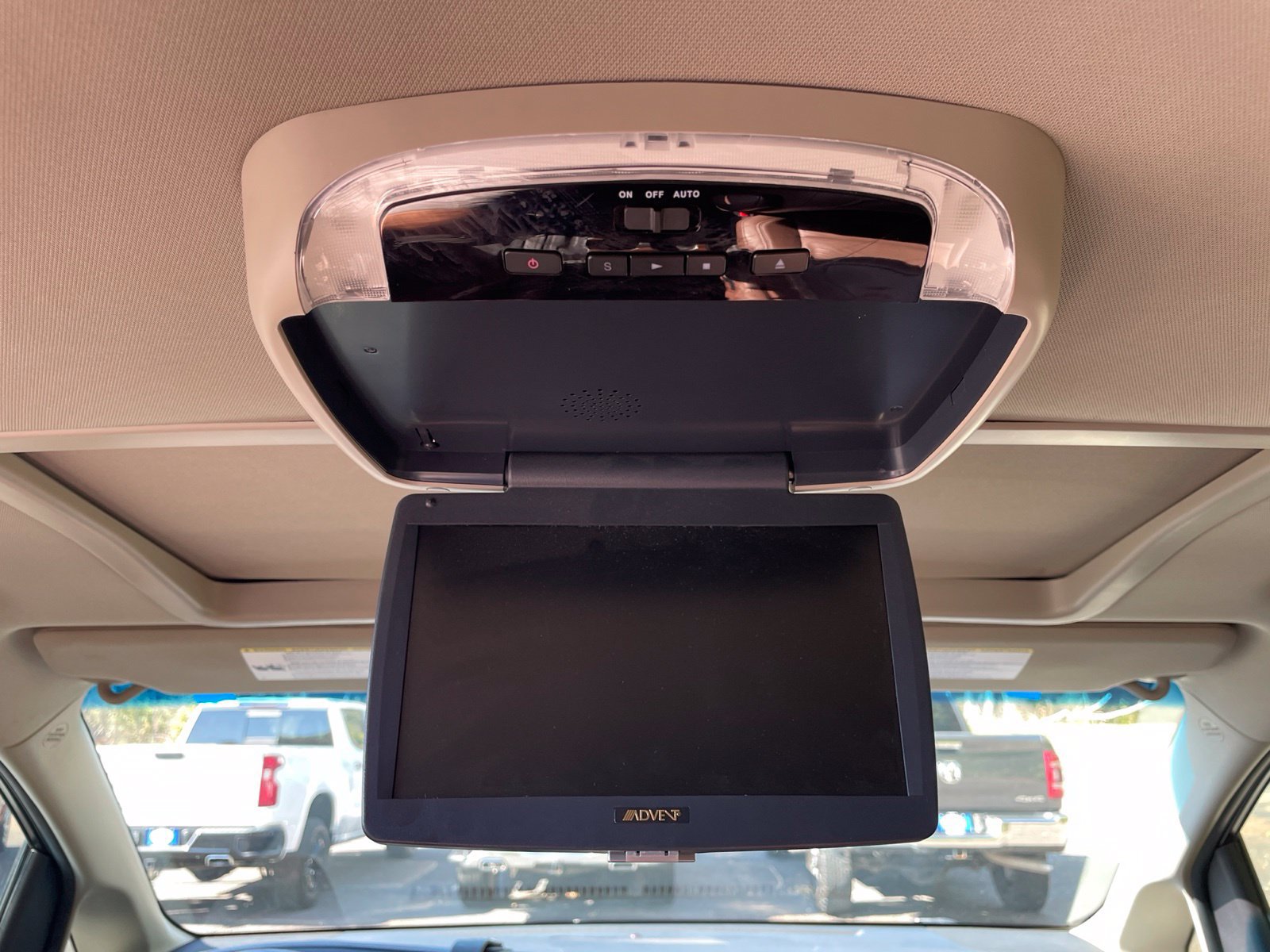 Used 2017 Toyota Sienna Limited FWD image 33