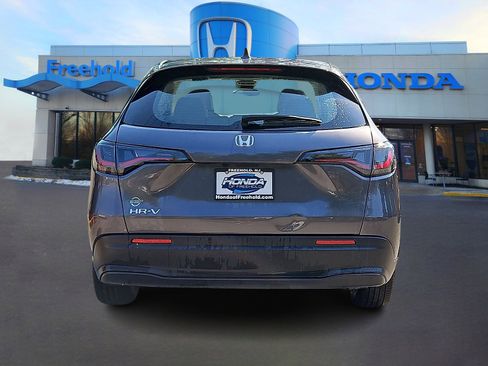 Used 2024 Honda HR-V LX image 6