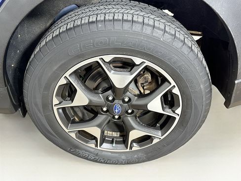 Used 2019 Subaru Crosstrek 2.0i Premium image 11