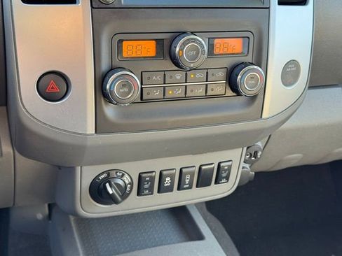 Used 2021 Nissan Frontier SV image 28