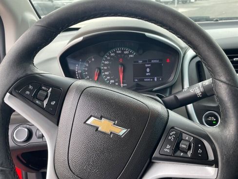 Used 2019 Chevrolet Sonic LT w/ Convenience Package image 6
