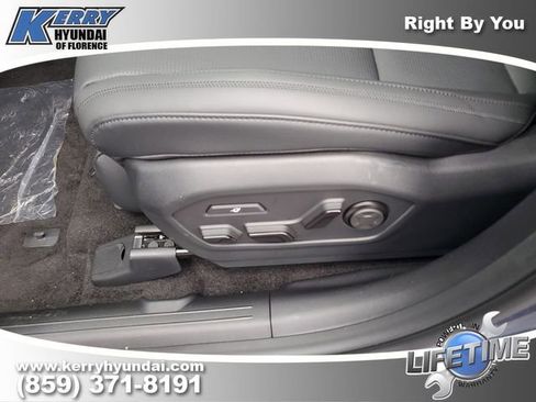 New 2026 Hyundai Santa Fe Calligraphy AWD/4WD image 17