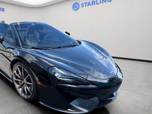 Used 2018 McLaren 570S Spider RWD image 2