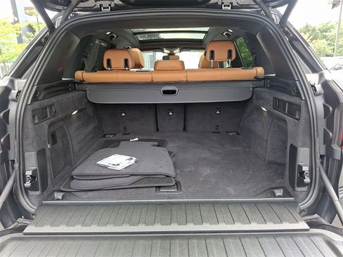 Used 2021 BMW X5 xDrive40i w/ Premium Package 2 image 30