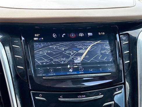 Used 2020 Cadillac Escalade ESV Platinum AWD/4WD image 13