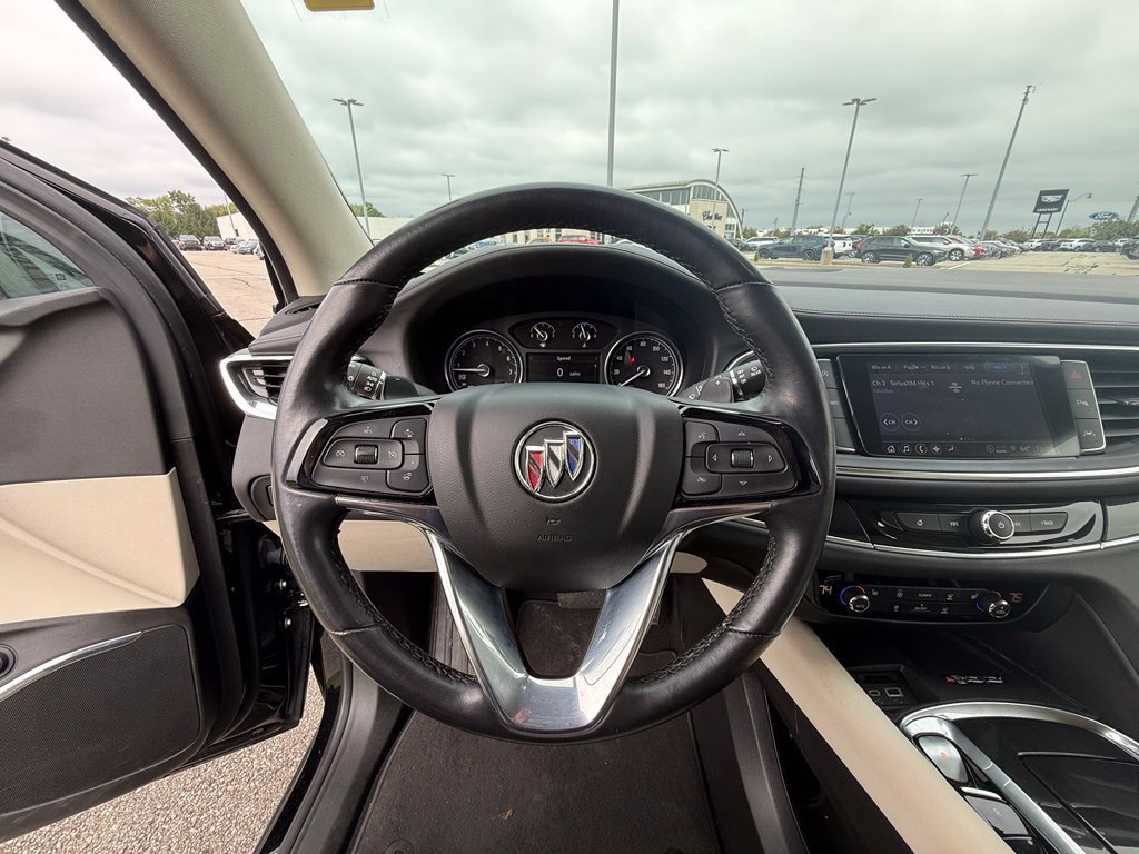 Used 2023 Buick Enclave Essence AWD/4WD image 18