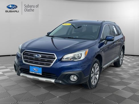 Used 2017 Subaru Outback 2.5i Touring w/ Popular Package #5A image 13