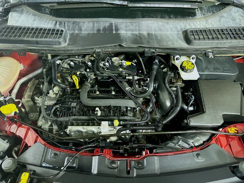 Used 2019 Ford Escape SEL image 32