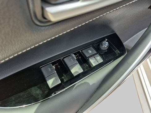 Used 2024 Toyota Corolla XSE FWD image 20