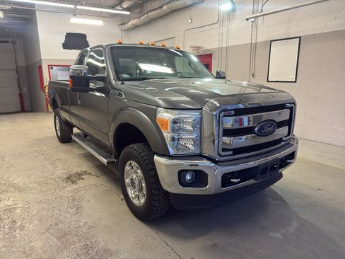 Used 2016 Ford F350 XLT image 1
