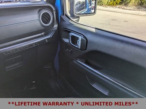 Used 2022 Jeep Wrangler Unlimited Rubicon 4xe image 18