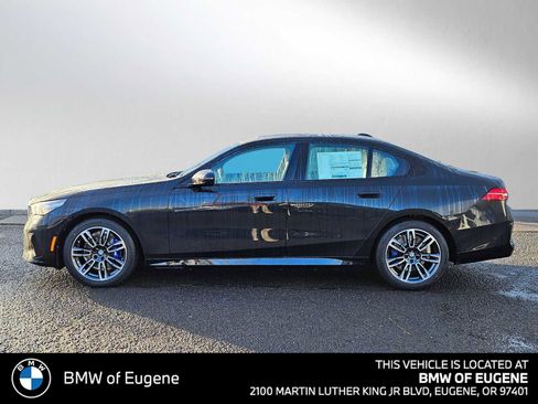 New 2026 BMW 530i xDrive w/ M Sport Package AWD/4WD image 6