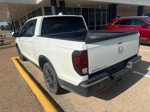 Used 2019 Honda Ridgeline Sport image 5