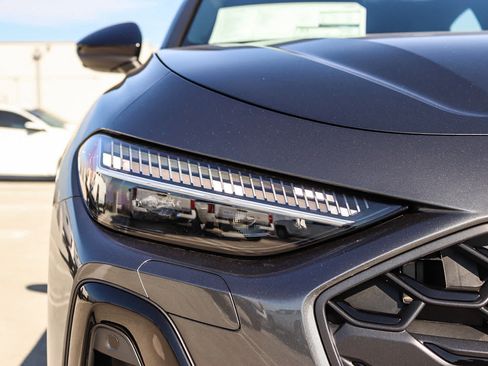 New 2026 Audi S5 Premium Plus AWD/4WD image 9