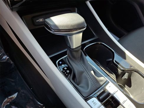 Used 2022 Hyundai Tucson SEL image 15