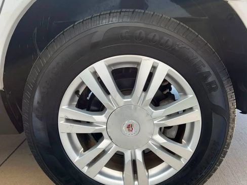 Used 2014 Cadillac SRX Luxury FWD image 36