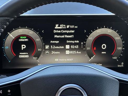 Used 2023 Nissan Ariya AWD image 24