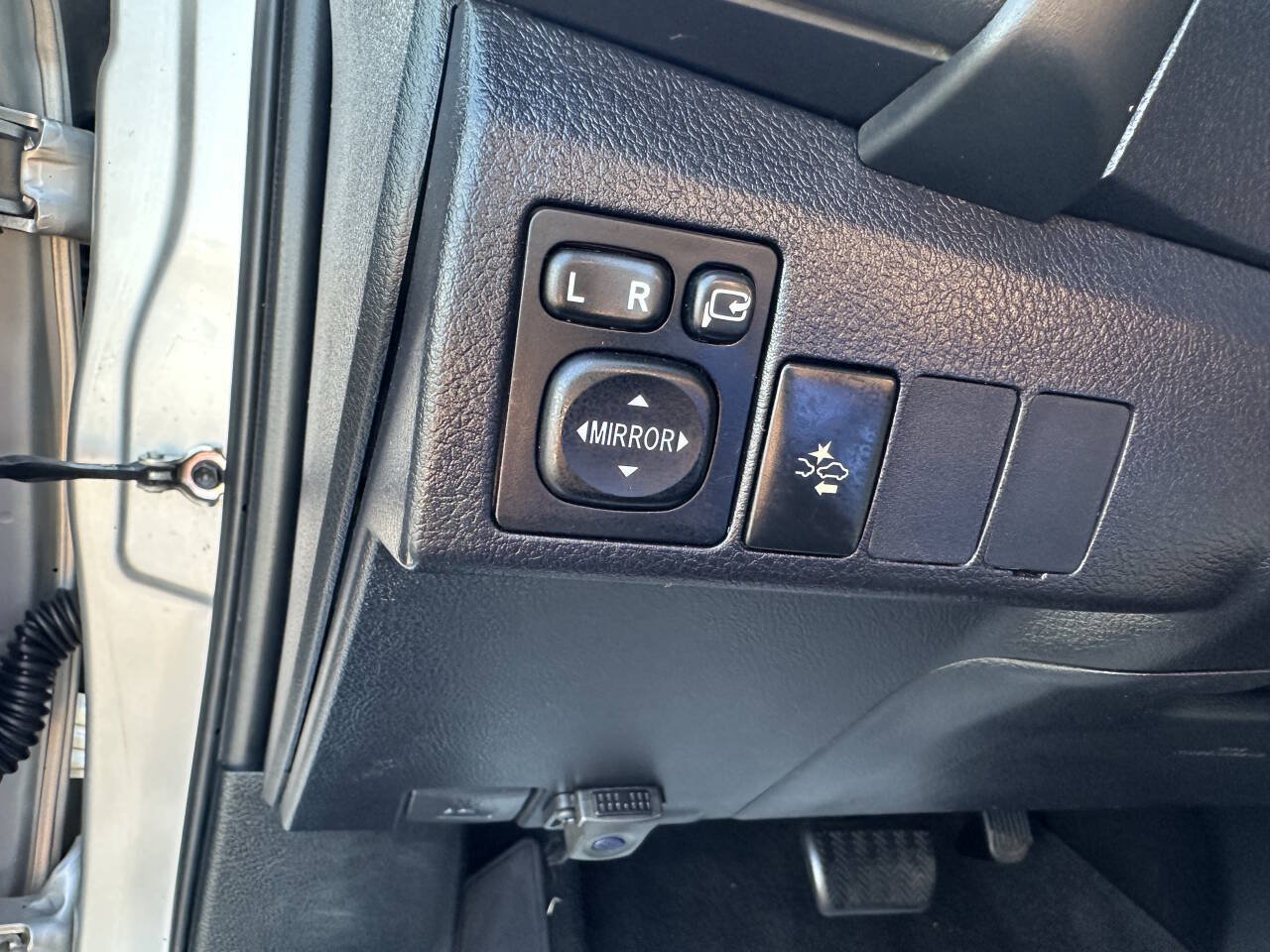 Used 2017 Toyota Corolla iM w/ Carpet Mat Package FWD image 23