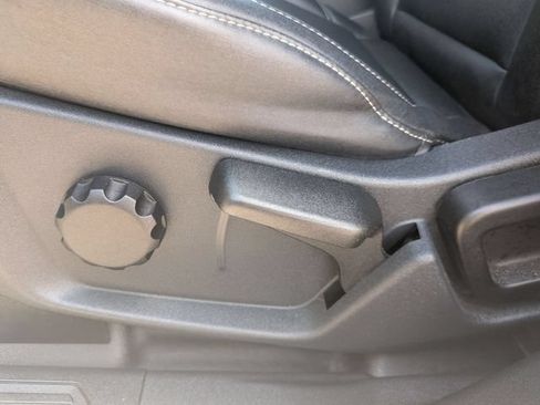 Used 2025 Ford Bronco Badlands AWD/4WD image 14