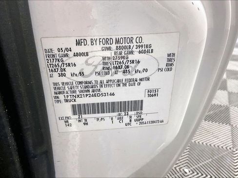 Used 2004 Ford F250 XL image 37