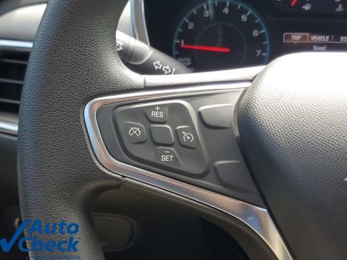Used 2018 Chevrolet Equinox LT FWD image 21