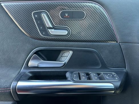 Certified 2022 Mercedes-Benz GLA 250 4MATIC image 16