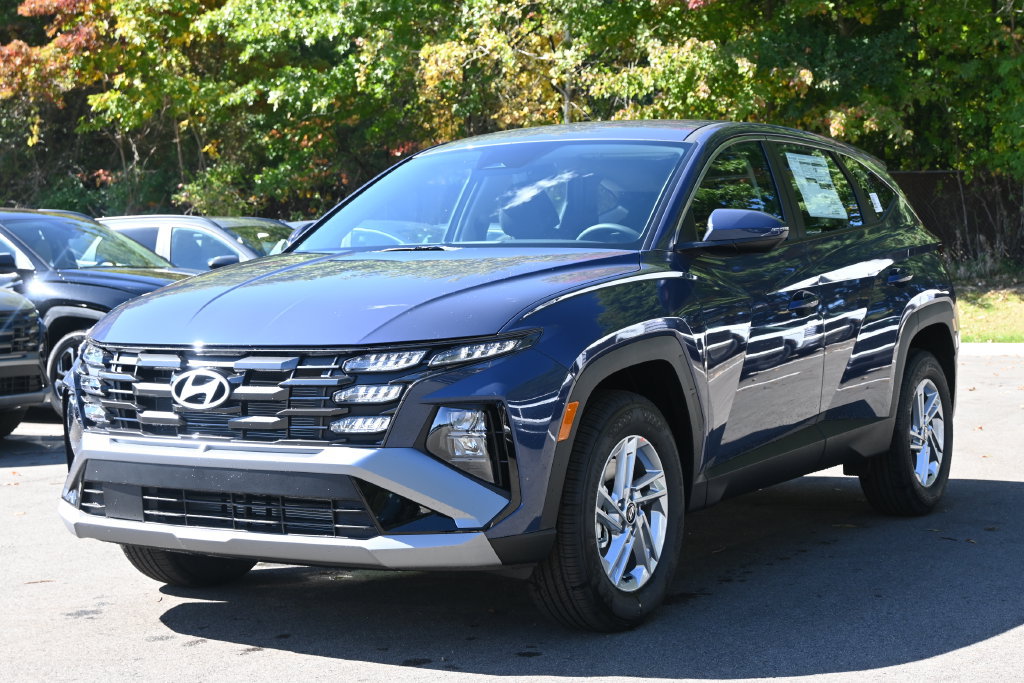 New 2026 Hyundai Tucson SE AWD/4WD image 2