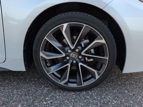 Used 2022 Toyota Corolla SE FWD image 11