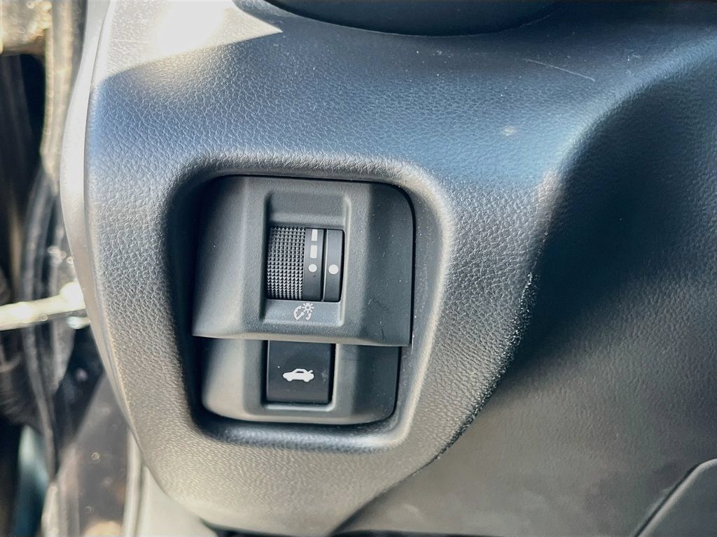 Used 2023 Toyota GR86 Premium RWD image 10
