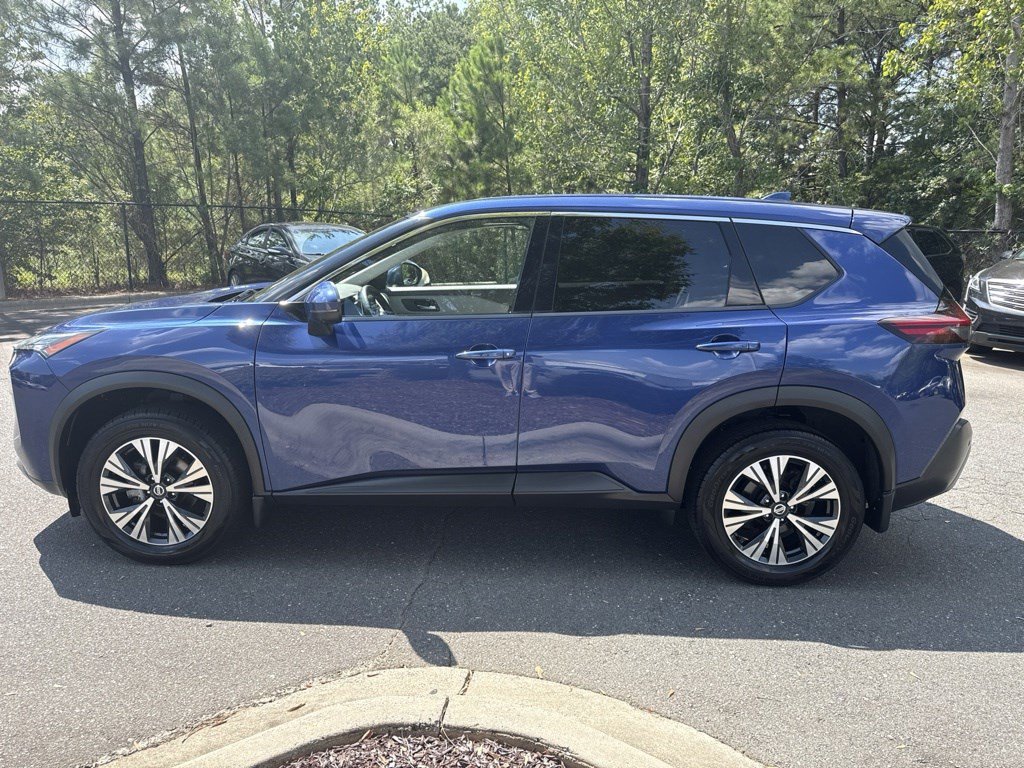 Used 2021 Nissan Rogue SV AWD/4WD image 4
