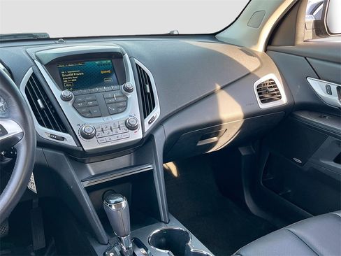 Used 2017 GMC Terrain SLT w/ Open Road Package image 24